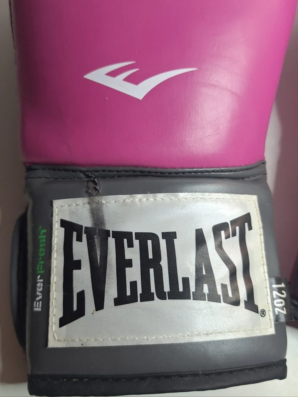 Everlast Ever Fresh Pink Boxing Gloves 12 Oz Boxing Gloves Womens Preowned GUC